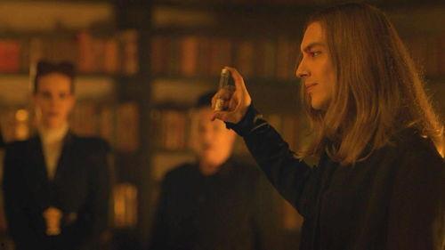 美国恐怖故事 第八季,暗影重生的恐怖传奇